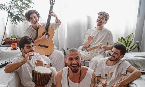 
          Imagem ilustrativa da imagem Nova estação com shows e atrações nos bares do ES
          