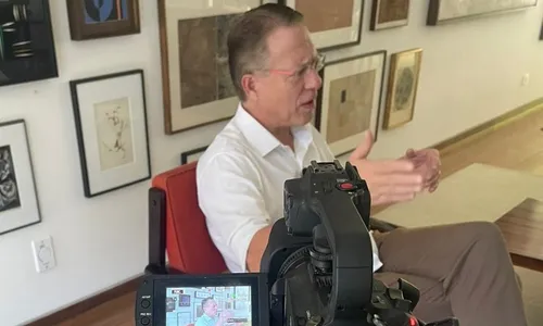 
          Imagem ilustrativa da imagem O velho “Dirceu” voltou à cena e é assediado para dar palpites
          