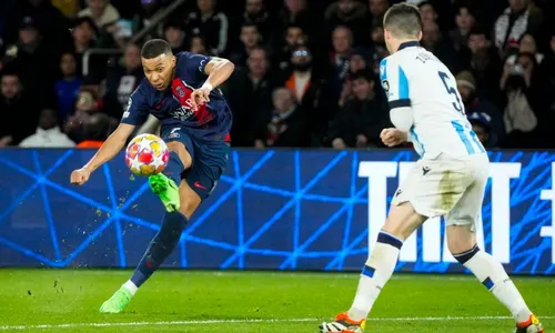 
          Imagem ilustrativa da imagem PSG x Real Sociedad na tela da TV Tribuna/SBT
          