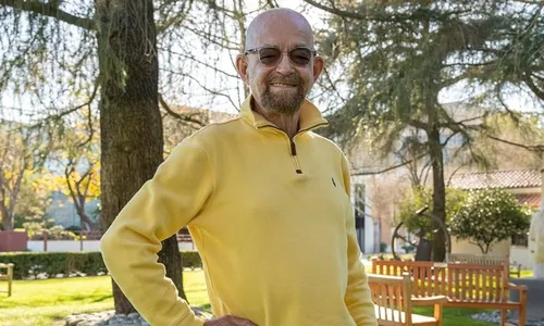 
          Imagem ilustrativa da imagem Paciente curado do HIV com tratamento raro revela: "Me sinto maravilhoso"
          