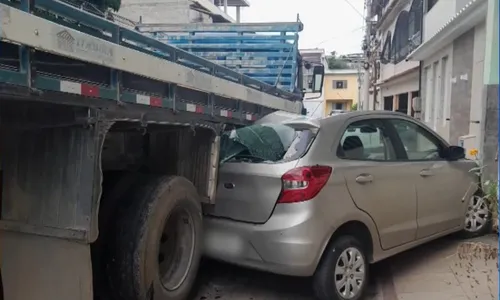 
          Imagem ilustrativa da imagem Paciente foge de clínica psiquiátrica, furta caminhão e provoca acidente no ES
          