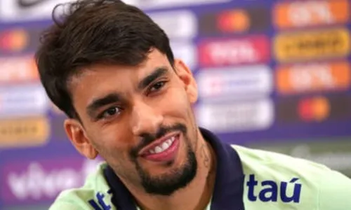 
          Imagem ilustrativa da imagem Paquetá se rende ao desafio de jogar em Wembley: 'Sonho de todo jogador'
          