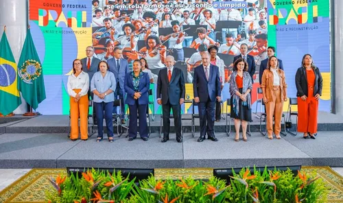 
          Imagem ilustrativa da imagem Pernambuco contará com 478 empreendimentos garantidos pelo Novo PAC Seleções
          