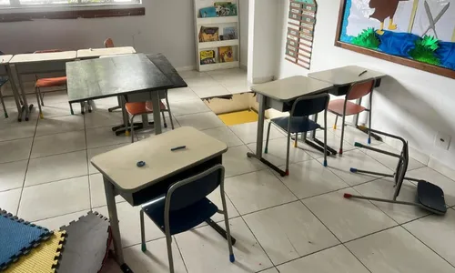 
          Imagem ilustrativa da imagem Piso de escola onde professora caiu em Vitória foi danificado por cupins, diz Crea
          