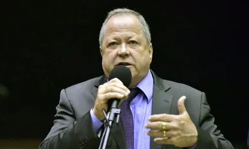 
          Imagem ilustrativa da imagem Plenário da Câmara decide manter Brazão preso
          