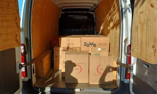 
          Imagem ilustrativa da imagem Polícia fecha o cerco contra a rota ilegal dos cigarros
          