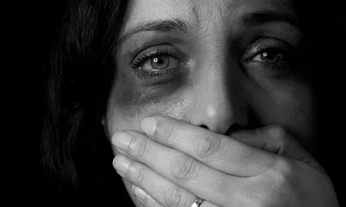 
          Imagem ilustrativa da imagem Policiais de Pernambuco receberão extra para combater crimes contra mulheres
          