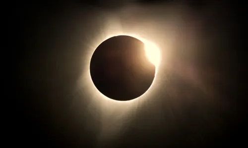 
          Imagem ilustrativa da imagem Por que eclipse solar, para os Maias, estava ligado até a sacrifícios humanos?
          