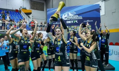 
          Imagem ilustrativa da imagem Praia Clube bate o Minas e conquista título da Copa Brasil de vôlei feminino
          