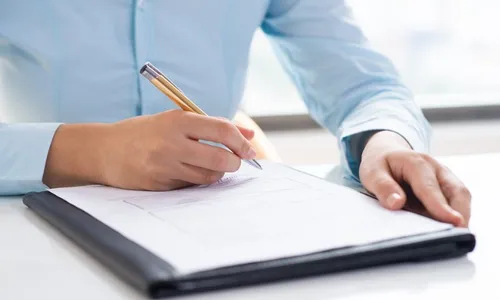 
          Imagem ilustrativa da imagem Prazo de inscrição para concurso do Bandes acaba nos próximos dias
          