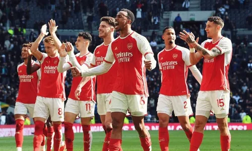 
          Imagem ilustrativa da imagem Premier League aprova regra de 'teto de gastos' que pode mudar futebol mundial
          