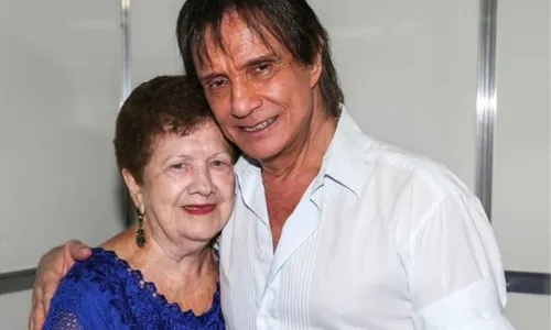 
          Imagem ilustrativa da imagem "Primeira" fã de Roberto Carlos morre no Sul do ES
          