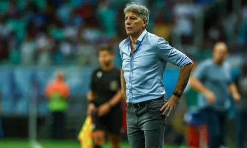 
          Imagem ilustrativa da imagem Renato Gaúcho sugere Brasileirão sem rebaixados após tragédia no Rio Grande do Sul
          