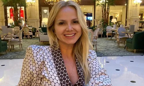 
          Imagem ilustrativa da imagem SBT anuncia que Eliana vai deixar a emissora em 2024
          