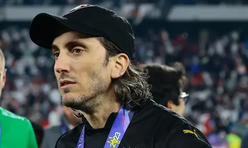 
          Imagem ilustrativa da imagem São Paulo acerta contratação do técnico argentino Luis Zubeldía, ex-LDU
          