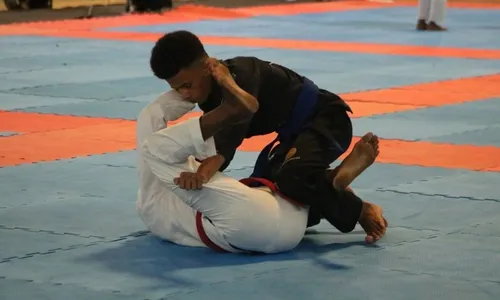 
          Imagem ilustrativa da imagem Serra recebe primeira etapa do Circuito Capixaba de Jiu-Jitsu
          