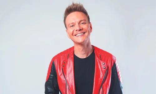 
          Imagem ilustrativa da imagem Show de Michel Teló na Festa da Penha
          