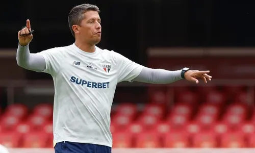 
          Imagem ilustrativa da imagem Sob pressão, São Paulo volta ao MorumBis em busca de 1ª vitória na Libertadores
          