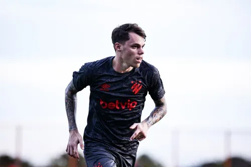 
          Imagem ilustrativa da imagem Sport estreia na Segundona neste sábado e duelo será televisionado pela TV aberta
          