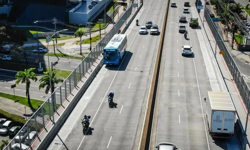 
          Imagem ilustrativa da imagem Terceira Ponte tem interdição nesta segunda-feira para romaria. Veja horário
          