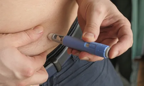 
          Imagem ilustrativa da imagem Tratamento com canetas emagrecedoras não deve ser interrompido, dizem estudos
          