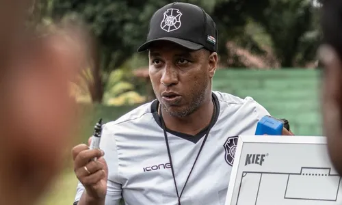 
          Imagem ilustrativa da imagem Treinador do Rio Branco é chamado de ‘macaco’ em partida no Kleber Andrade
          