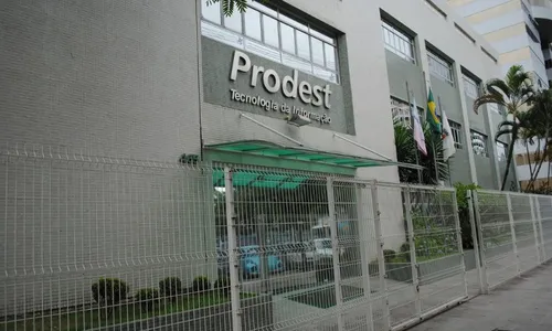 
          Imagem ilustrativa da imagem Treze concursos públicos no ES para ganhar até R$ 13.994
          