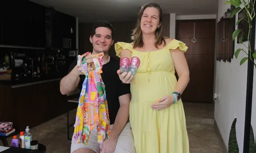 
          Imagem ilustrativa da imagem Vida nova após AVC: “A Anna veio para virar uma página nas nossas vidas”
          