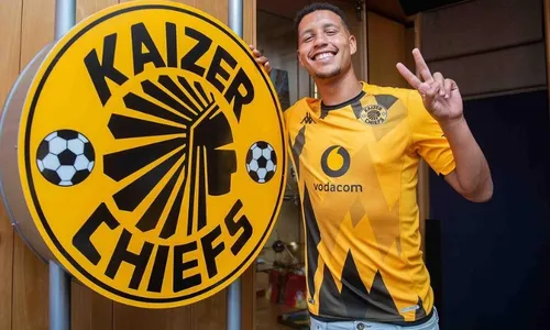 
          Imagem ilustrativa da imagem Zagueiro da África do Sul morre após tentativa de assalto
          