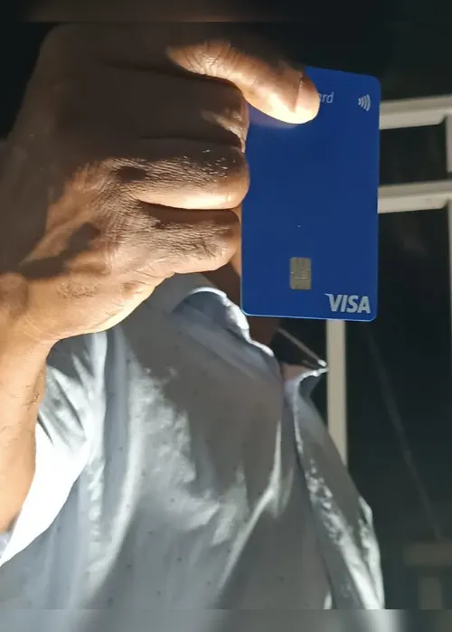 Imagem ilustrativa da imagem Conta de R$ 5 mil no cartão de crédito vira dívida de R$ 1 milhão