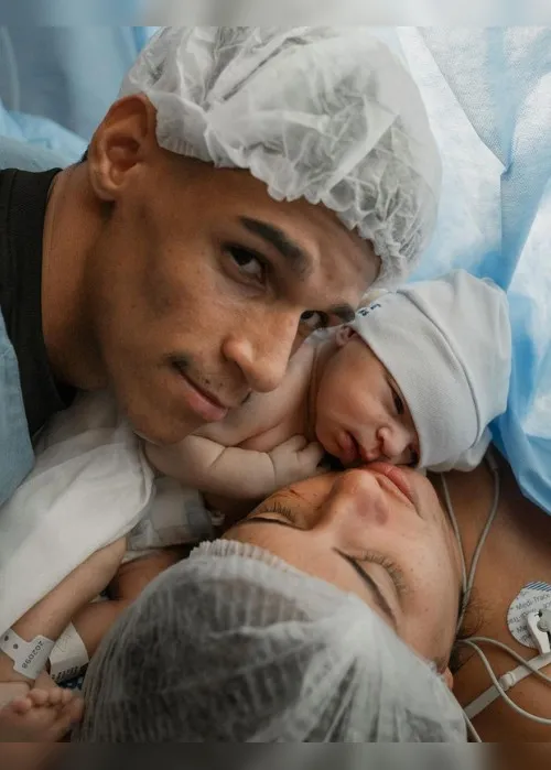 Imagem ilustrativa da imagem Nasce o filho de Luva de Pedreiro, Davi Cristiano Ronaldo