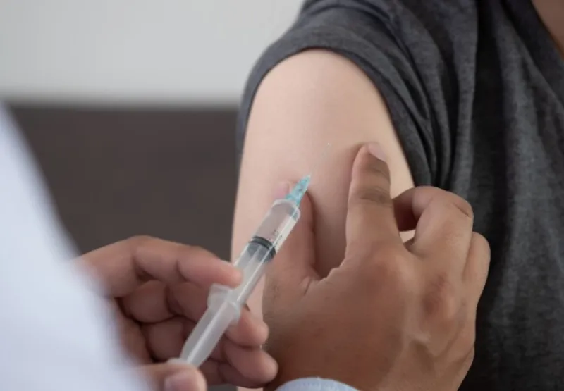 Serão disponibilizadas 800 vagas para vacinação contra gripe e dengue
