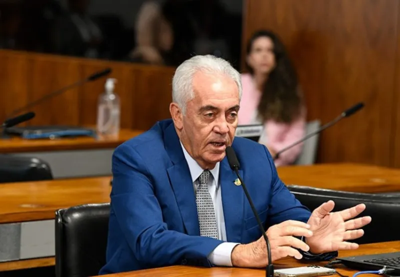 Otto Alencar, senador (PSD-BA) - Ortopedista, o parlamentar avaliou a ressonância da colega Teresa Leitão (PT-PE), que caiu e fraturou o fêmur durante a campanha eleitoral de 2022