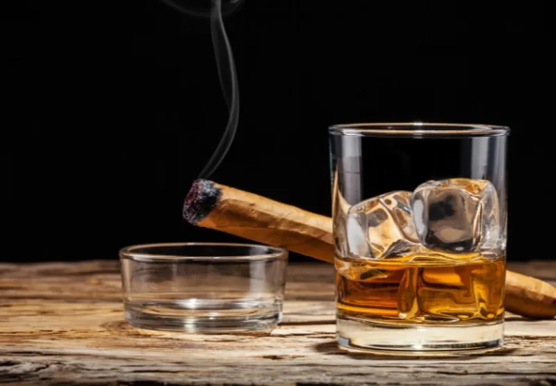 Tabaco e bebidas alcoólicas estão entre os produtos que vão sofrer tributo seletivo, ou “Imposto do Pecado”