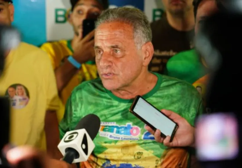 Carlos Manato, ex-deputado federal, estaria se distanciando de seu partido, o PL