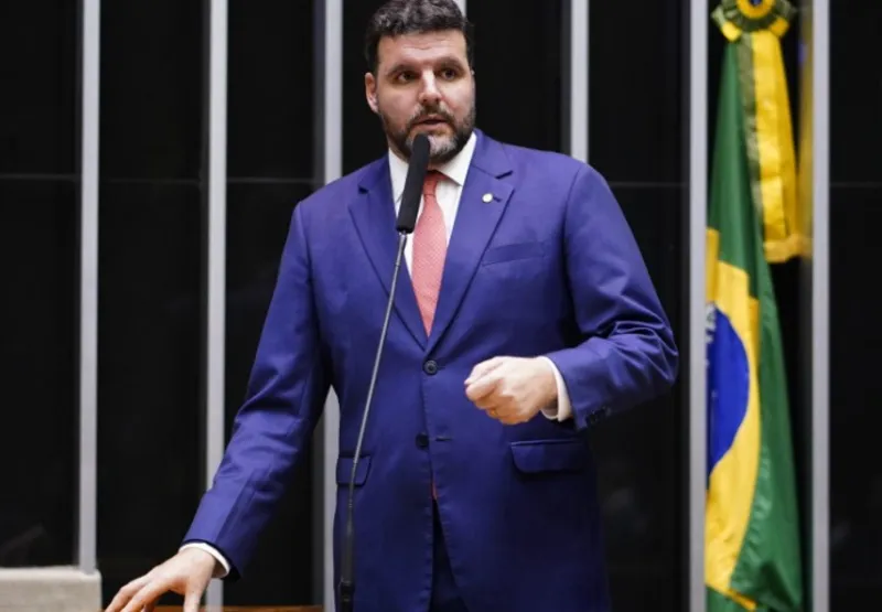 Sobre programa de reforma agrária de Lula, Pedro Lupion (PP-PR), que preside a Frente Parlamentar da Agropecuária, vê ameaça de que a expropriação de terras usadas para cultivar drogas ou com trabalho escravo abra brecha para abuso