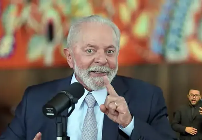 Lula pretende se reaproximar do "centro", como fez nas eleições de 2022, para resgatar popularidade e aprovação