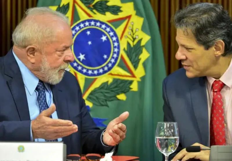 Lula e Haddad: base do governo busca estratégia para evitar "amarra" no pagamento de emendas