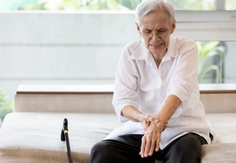 Perda de músculos pode gerar complicações na saúde de idosos, prejudicando a qualidade de vida e causando até mesmo a morte