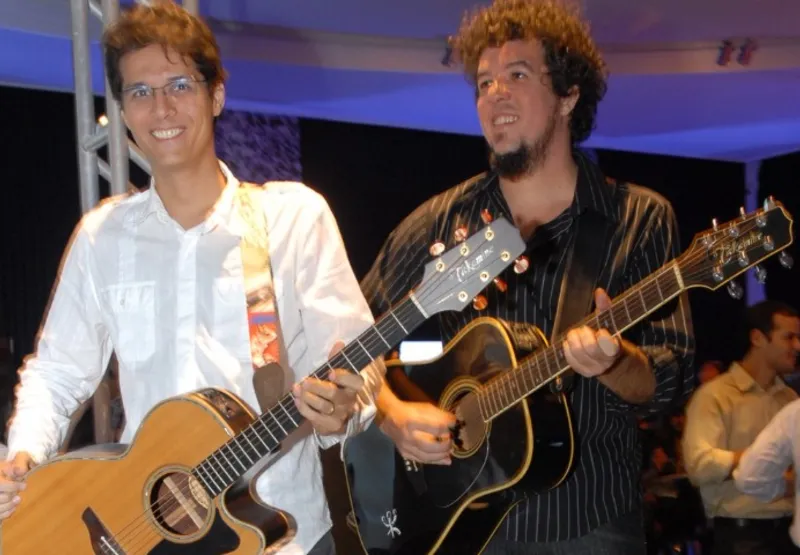 Os irmãos Amaro Lima e Alexandre Lima tocavam juntos na banda Manimal