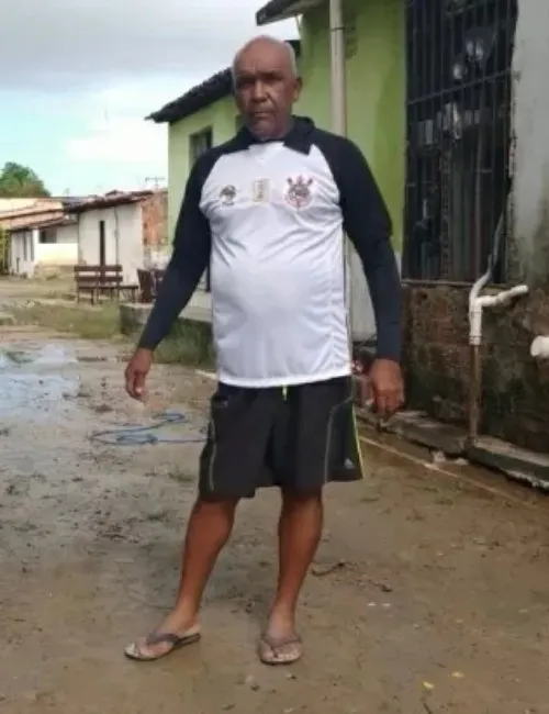 Imagem ilustrativa da imagem César, ex-goleiro do Corinthians, morre aos 69 anos após infecção generalizada