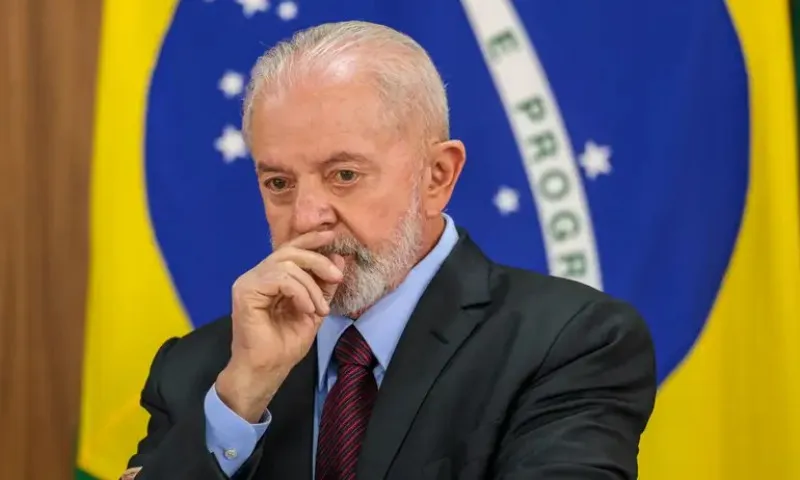 Imagem ilustrativa da imagem "Hoje no Brasil, não estávamos 100% preparados para tratar dos incêndios", diz Lula