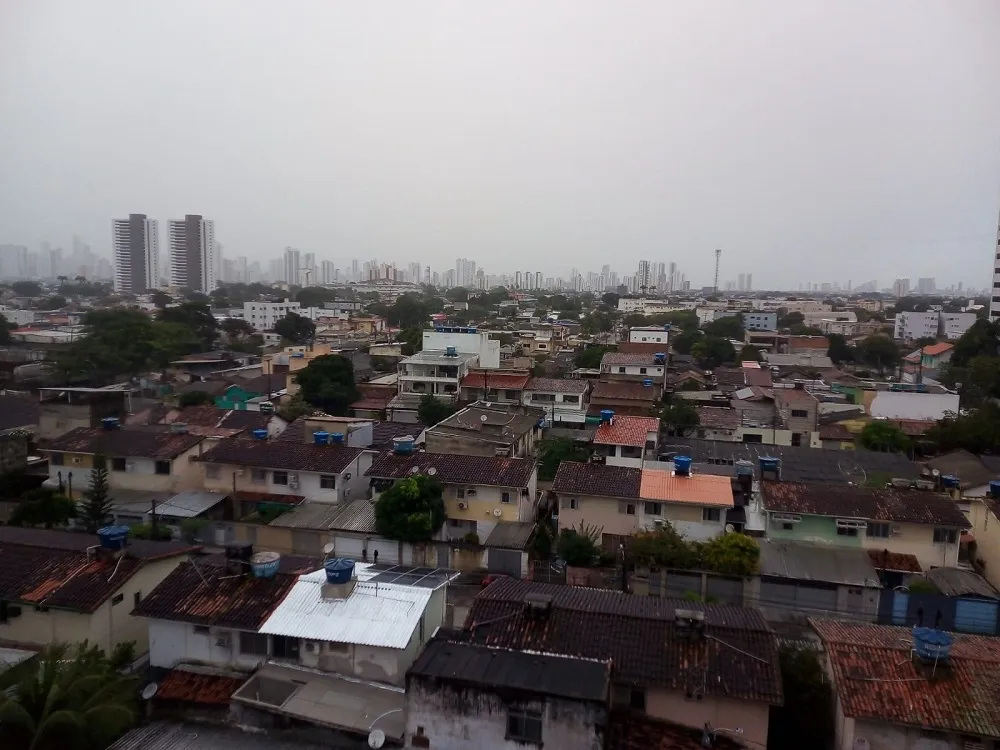 Imagem ilustrativa da imagem Chuvas continuam ao longo desta sexta-feira no Grande Recife e Zona da Mata