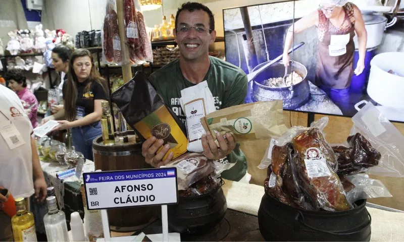 Imagem ilustrativa da imagem Um passeio pelas cidades na Feira dos Municípios