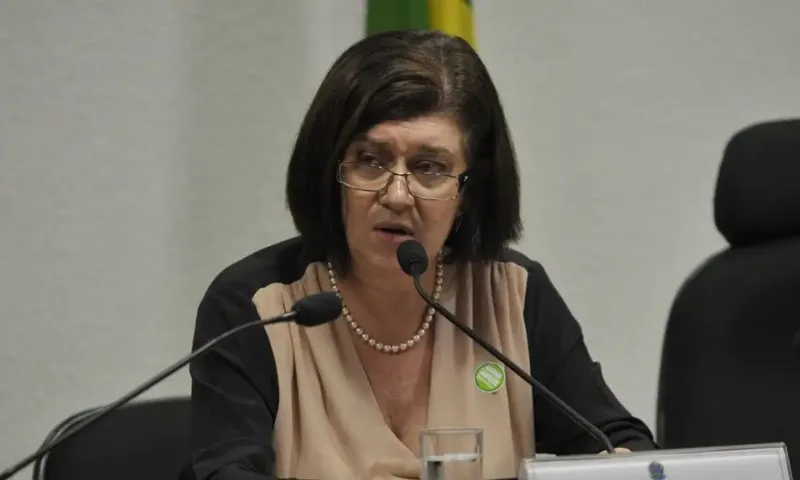 Imagem ilustrativa da imagem Magda Chambriard é aprovada por comitê para assumir presidência da Petrobras