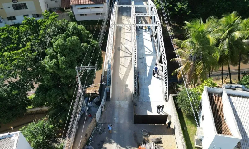 Imagem ilustrativa da imagem Crea-ES constata risco grave em obra em ponte de Colatina