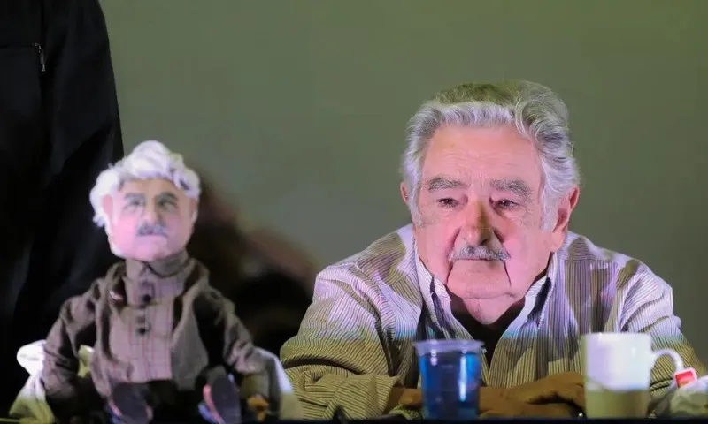 Imagem ilustrativa da imagem Pepe Mujica é internado no Uruguai em meio a tratamento contra câncer