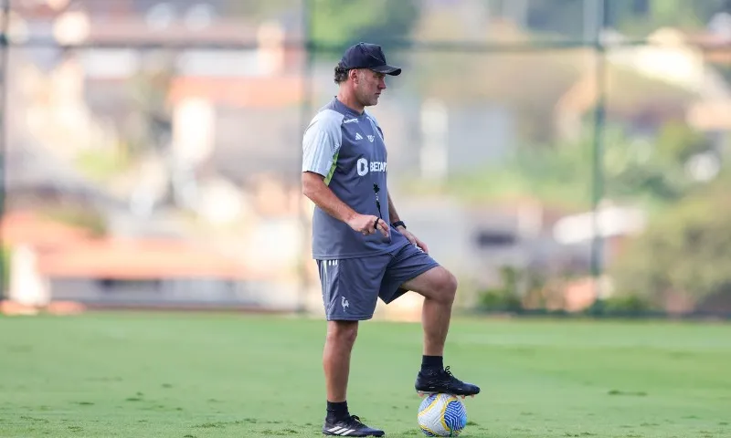 Imagem ilustrativa da imagem Galo visita o Sport em Pernambuco para confirmar classificação