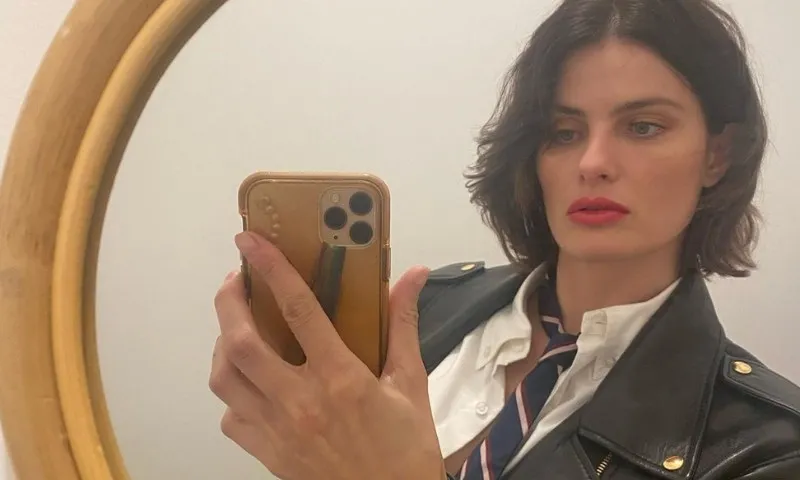 Imagem ilustrativa da imagem Isabeli Fontana narra 'encontro' com ETs: 'Me curaram'