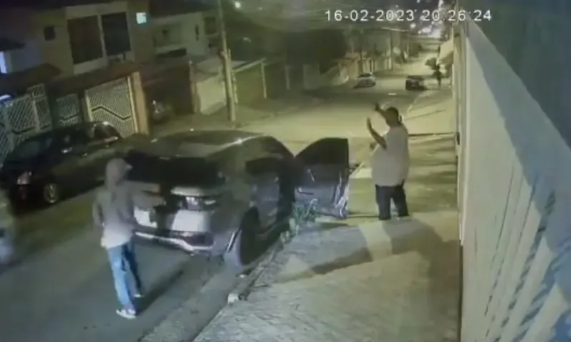 Imagem ilustrativa da imagem Jovem é preso por assalto ao cantor Péricles na Grande São Paulo